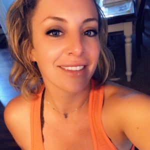 Meet your Posher, Solina